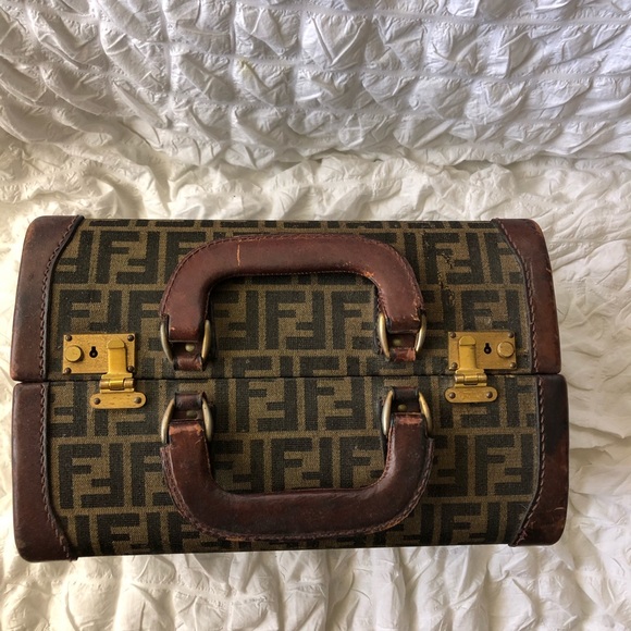 Fendi train case - Picture 5 of 10